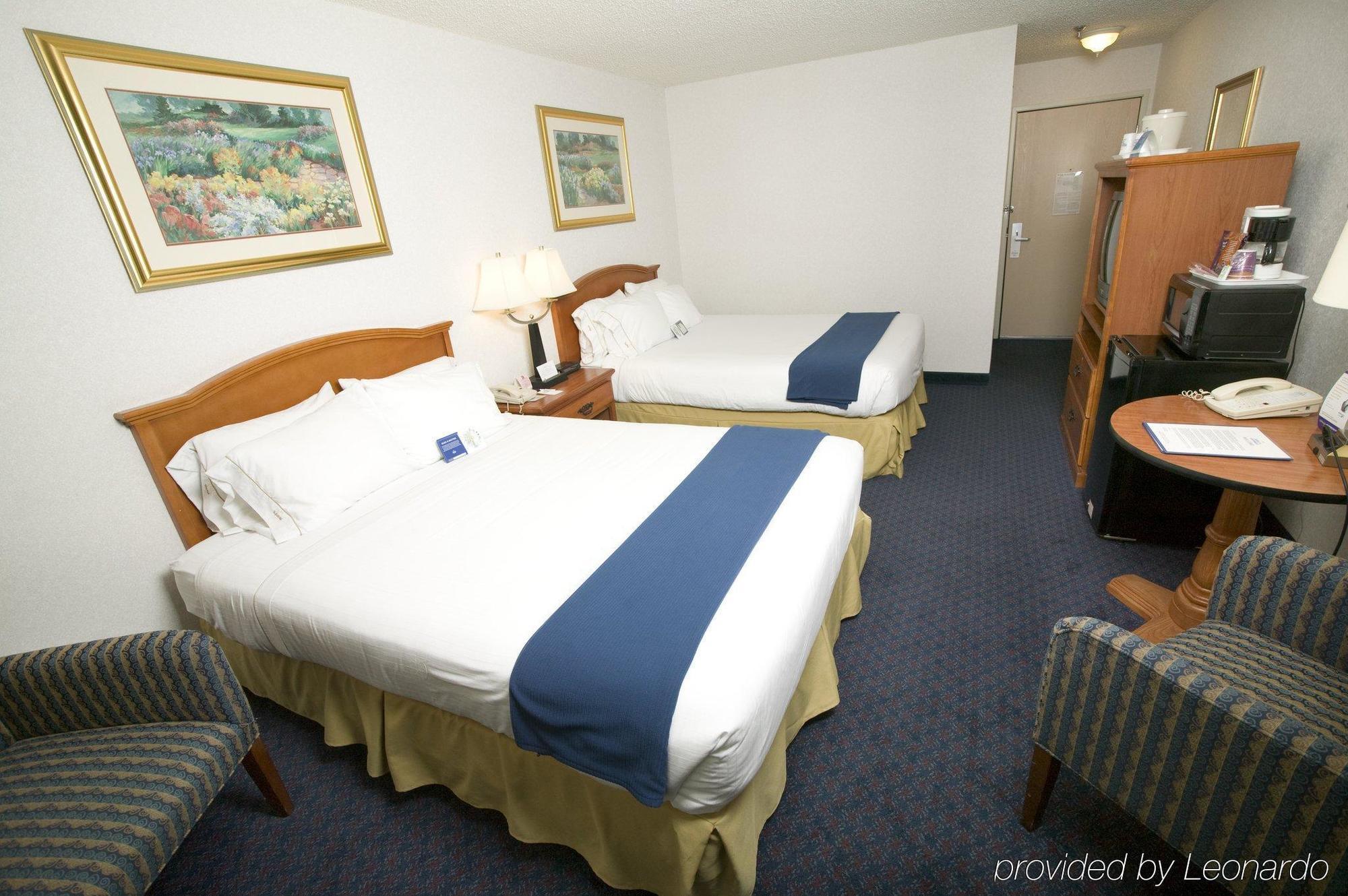 Ramada By Wyndham Santa Fe Hotel Quarto foto